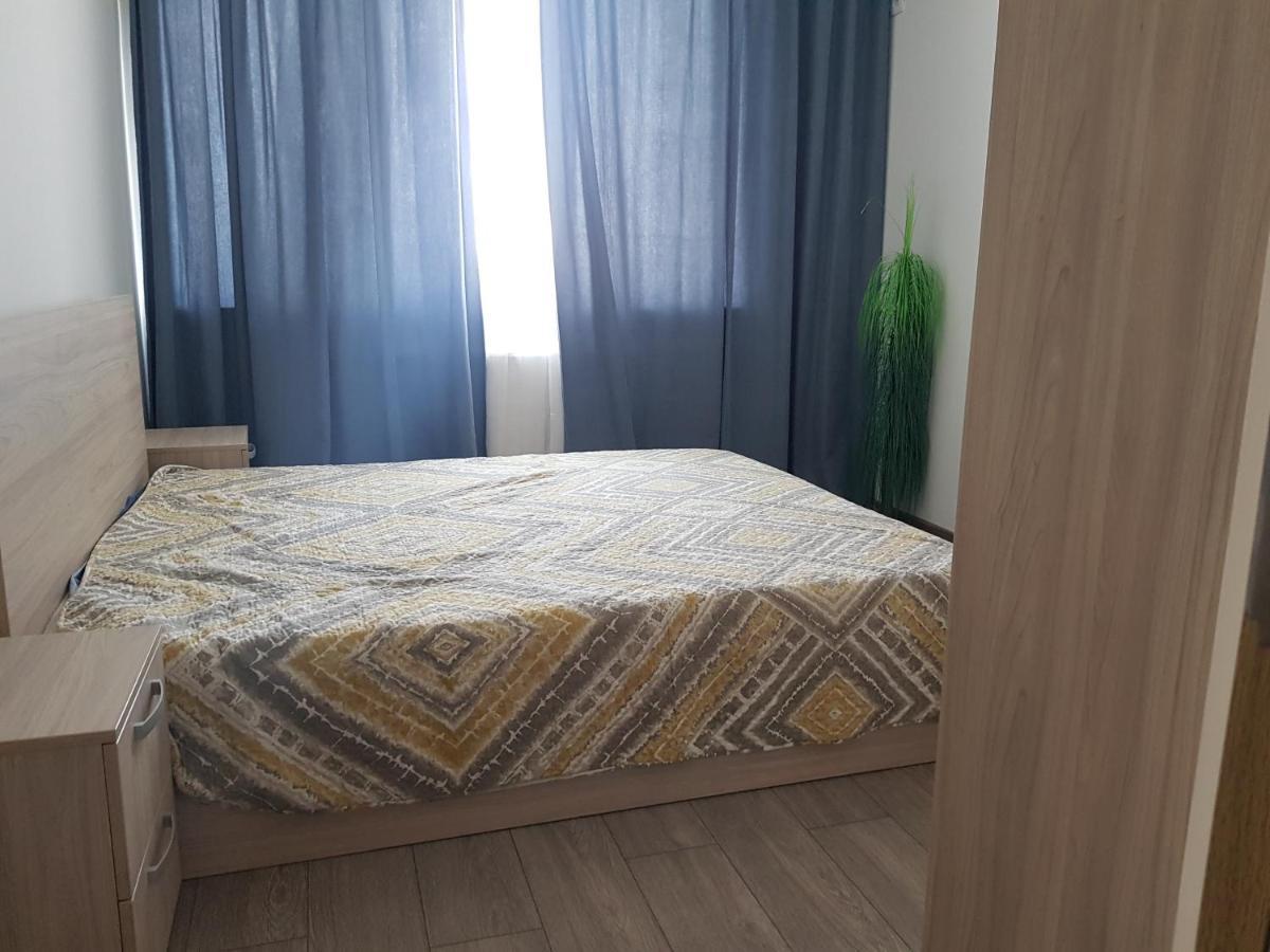 Moni Apartment นาโวดาริ ภายนอก รูปภาพ